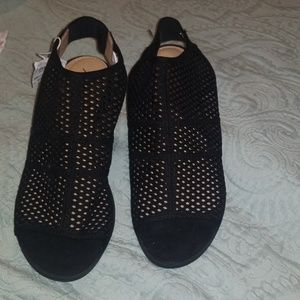 American eagle shoes by payless